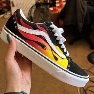 Vans old skool flame